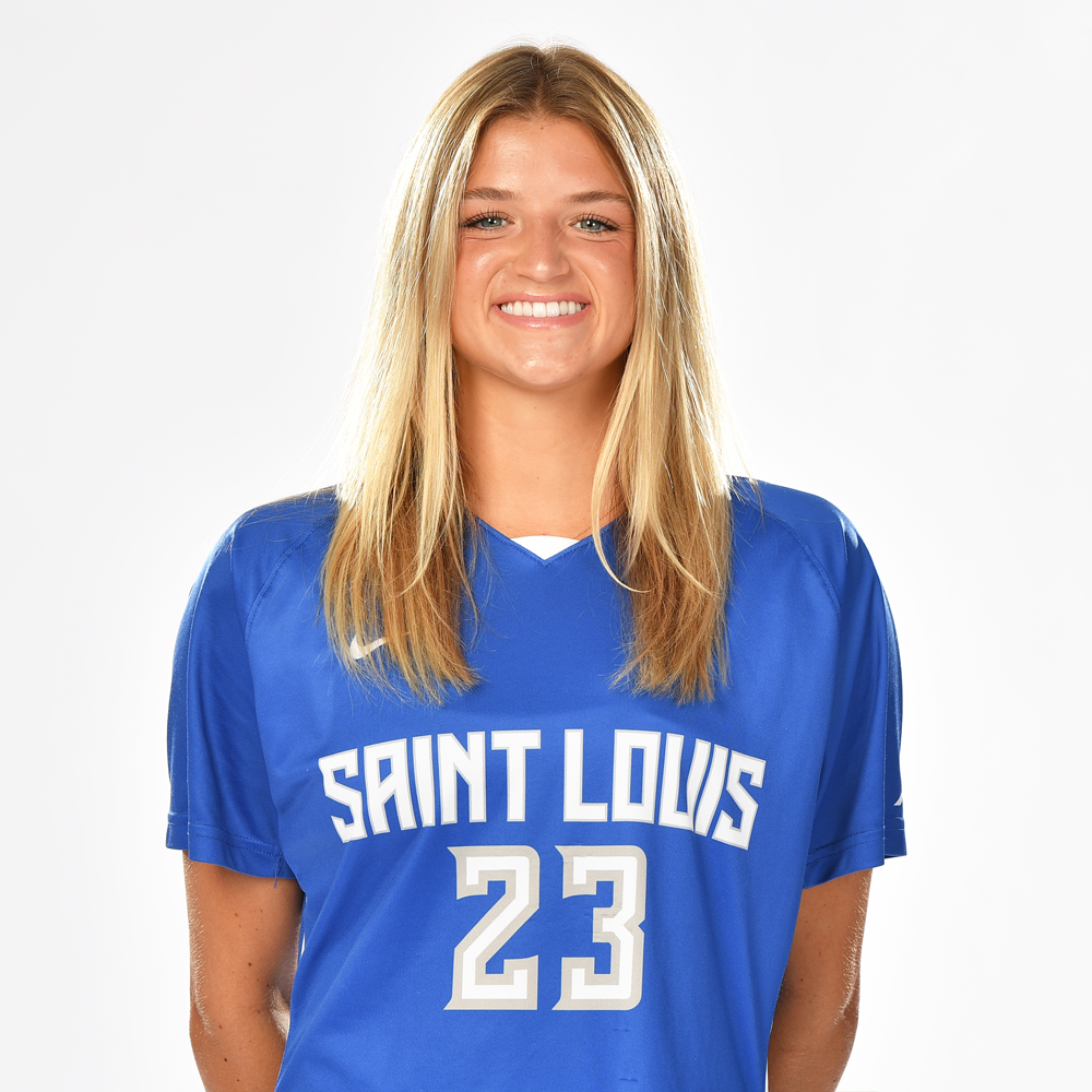 Izzy Luebbert | #23